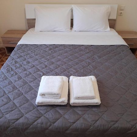 Rossa Apartment Patras Bagian luar foto