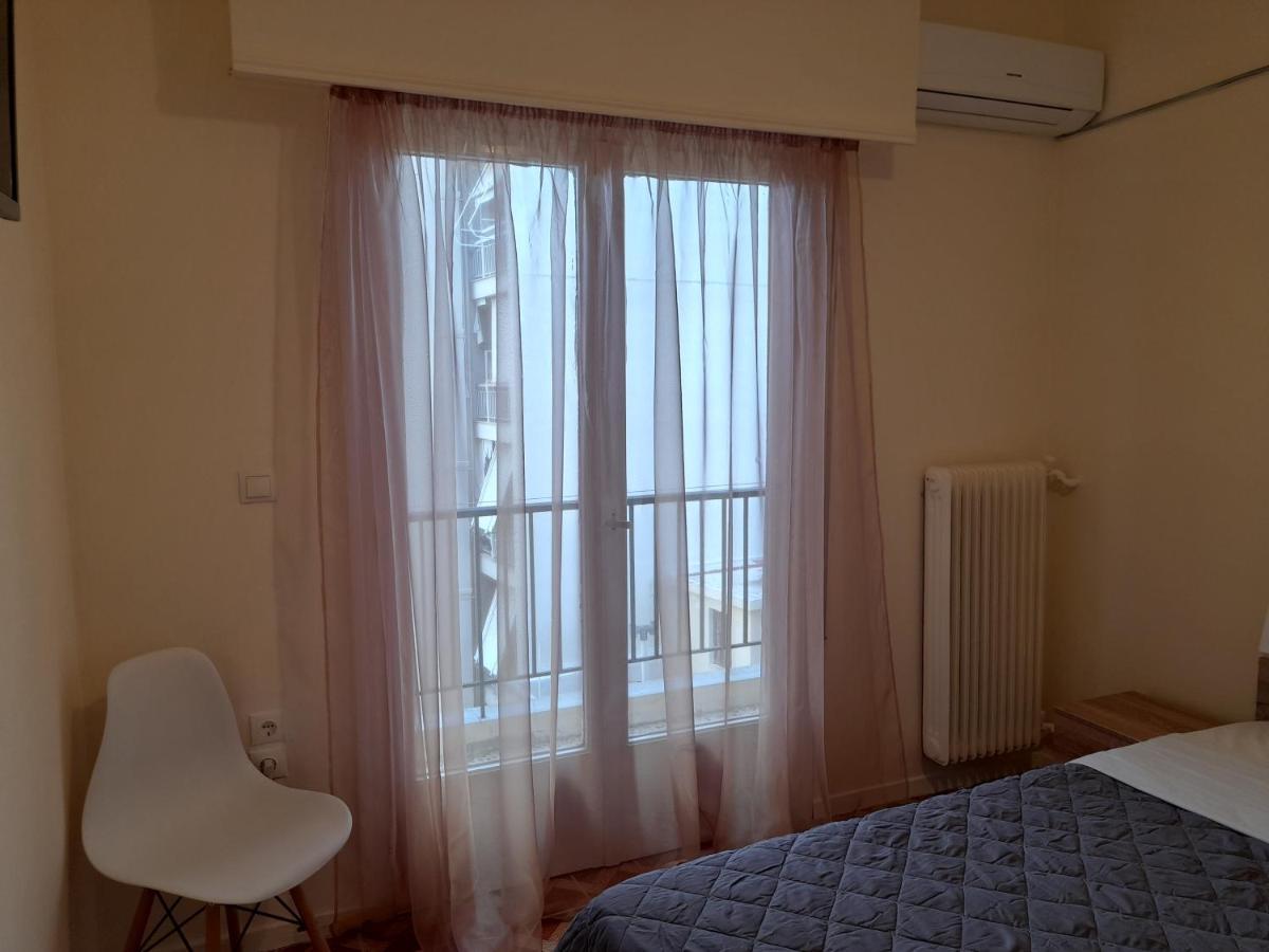 Rossa Apartment Patras Bagian luar foto